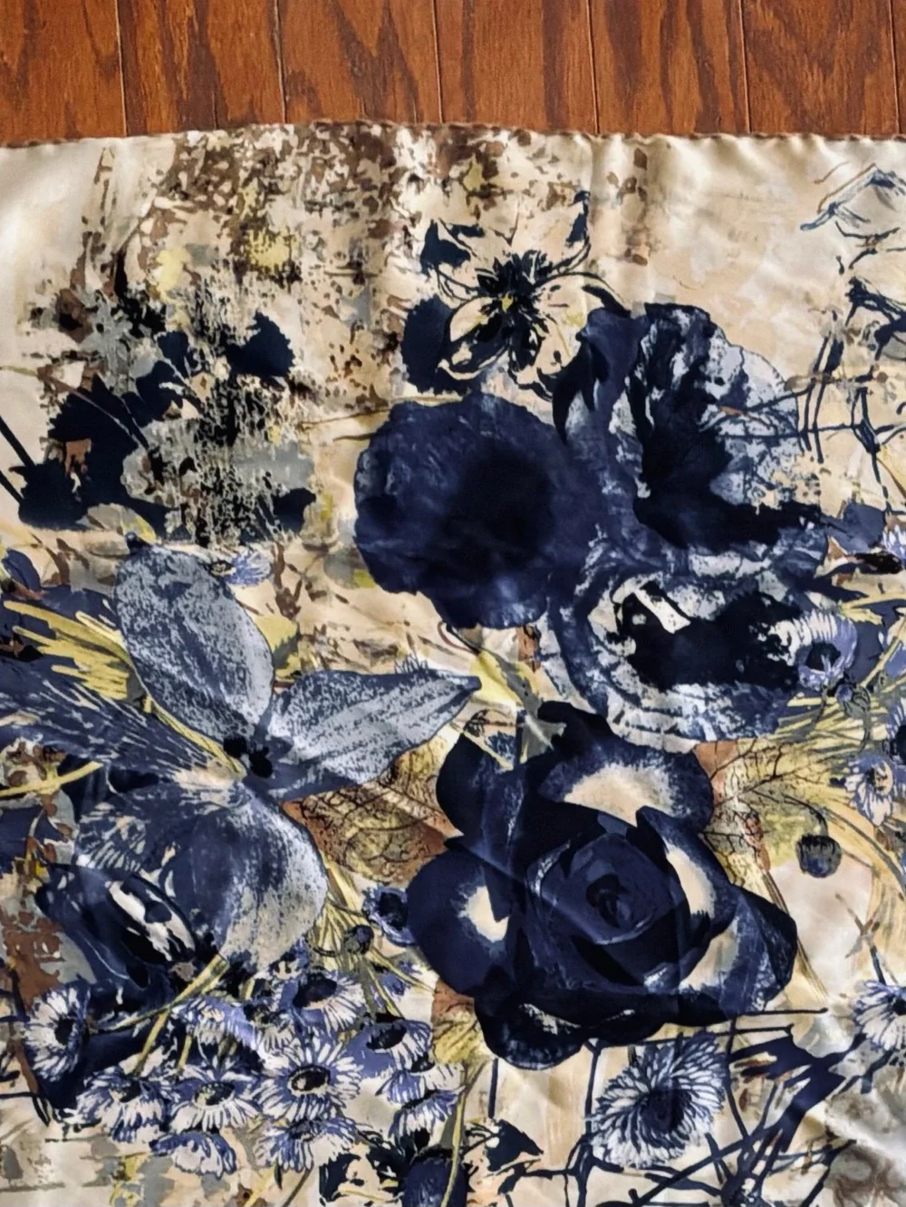 ANNE DE SEVIL PARIS….silk scarf